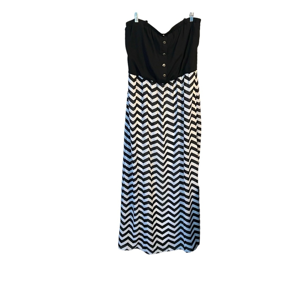 BISOU BISOU Strapless Chevron Print Black and White Lined Maxi Dress Size 16